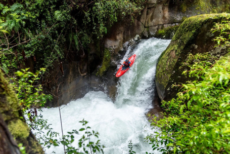 White Water Kayaks Creek, River Running, For Sale At Norfolk Canoes