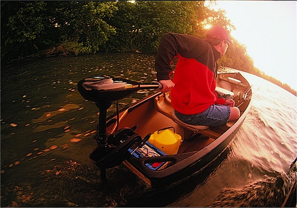 Minn Kota Endura C2 Electric Outboard Enigne Is Perfect For Transome Mounting On Canoes