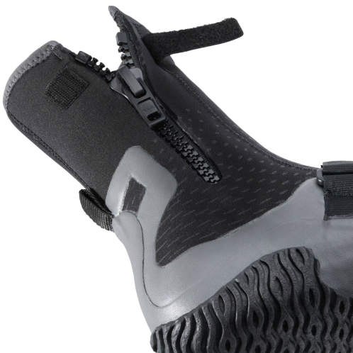 NRS Paddle Wetshoe A 3mm Warm Neoprene Boot With Fleece Lining For Sale At Norfolk Canoes 