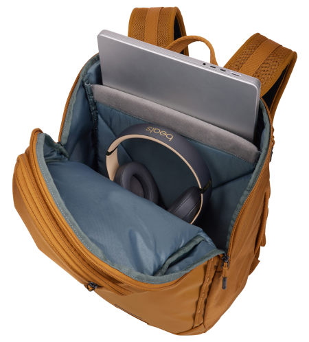 Thule Chasm Main Pocket With Thick Padded Laptop Sleeve